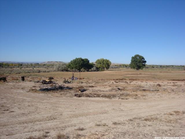 8628 E Gusher Randlett Rd, Randlett, UT 84063 — photo 8