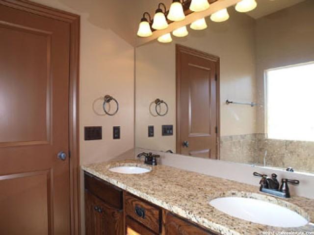 171 N 3375 W, Layton, UT 84041 — photo 9