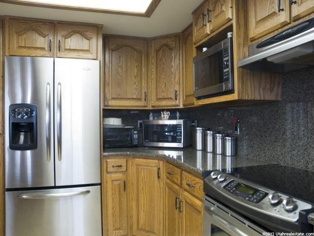 2873 N Cherry Dr, North Ogden, UT 84414 — photo 5