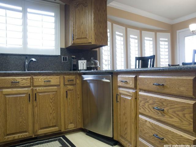 2873 N Cherry Dr, North Ogden, UT 84414 — photo 6