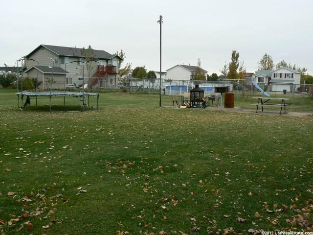 2533 W 2300 N, Clinton, UT 84015 — photo 11