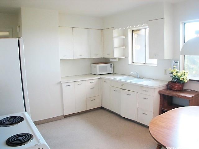 5537 S 2425 W, Roy, UT 84067 — photo 11