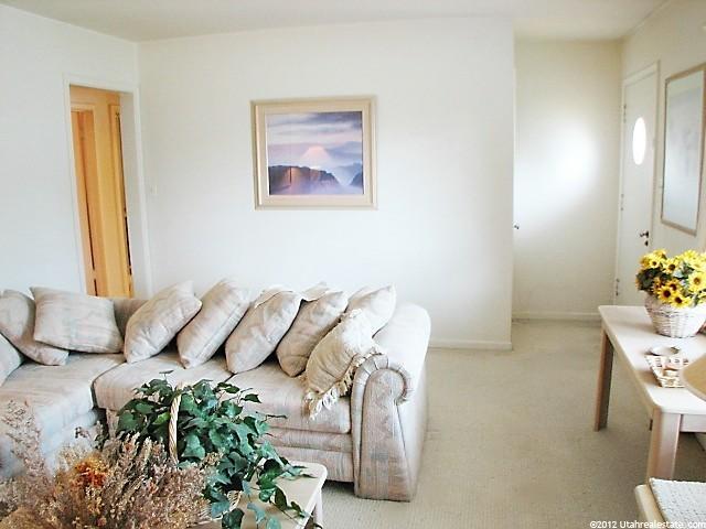 5537 S 2425 W, Roy, UT 84067 — photo 5