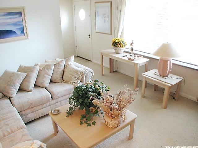5537 S 2425 W, Roy, UT 84067 — photo 6