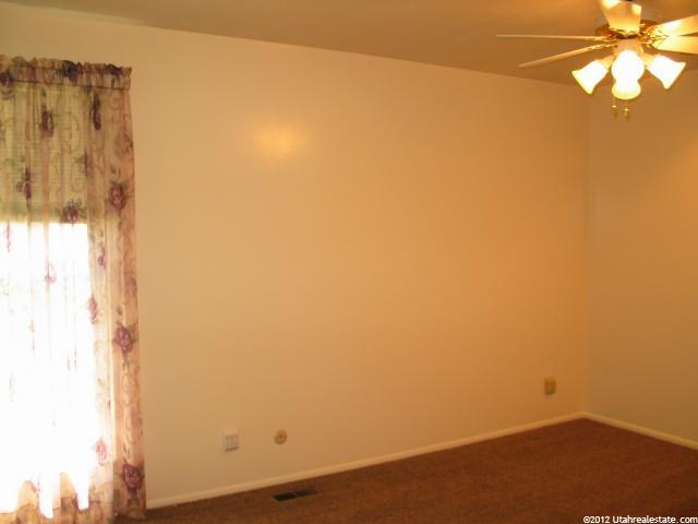 156 E 600 N, Kaysville, UT 84037 — photo 8
