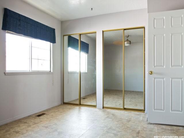 5333 S 2800 W, Roy, UT 84067 — photo 7
