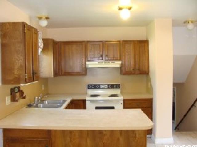 884 W 1100 N, Orem, UT 84057 — photo 2
