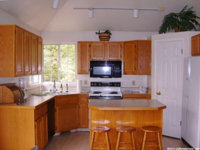 11949 Hidden Valley Rd, Sandy, UT 84092 — photo 3