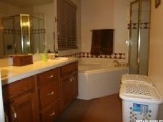 4887 W 3450 S, West Haven, UT 84401 — photo 8
