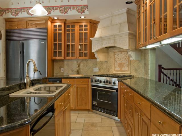 3353 Cove Cir, Layton, UT 84040 — photo 9
