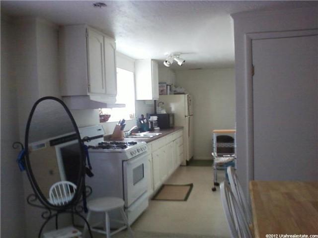 1812 S 900 E, Bountiful, UT 84010 — photo 2