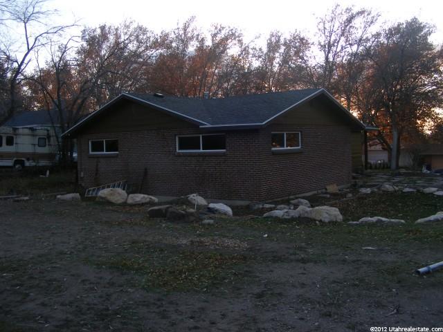 3879 S 775 W, Bountiful, UT 84010 — photo 10