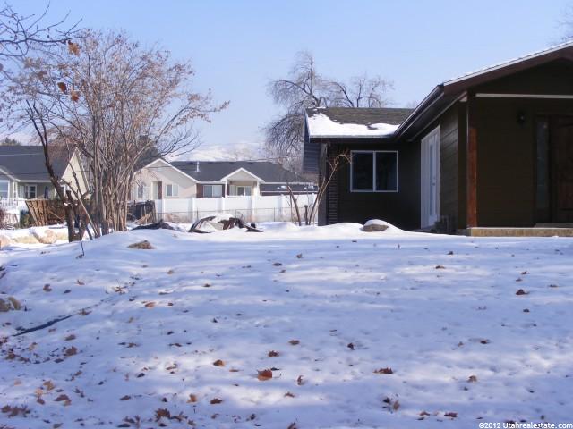 3879 S 775 W, Bountiful, UT 84010 — photo 2