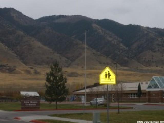 559 S 750 E #8, River Heights, UT 84321 — photo 2