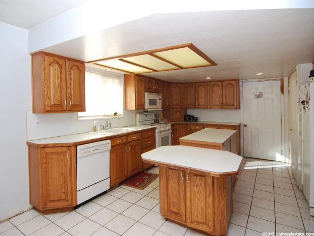 4986 S 2000 W, Roy, UT 84067 — photo 4
