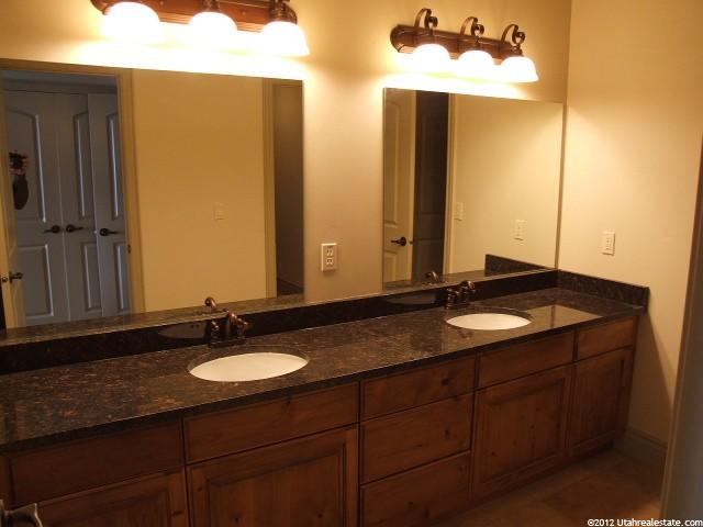 1596 E Millbrook Way, Bountiful, UT 84010 — photo 8
