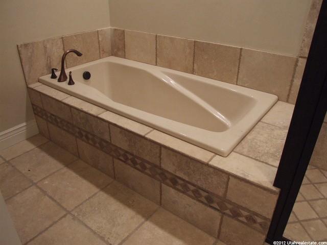 1776 Temple Ct, Bountiful, UT 84010 — photo 7