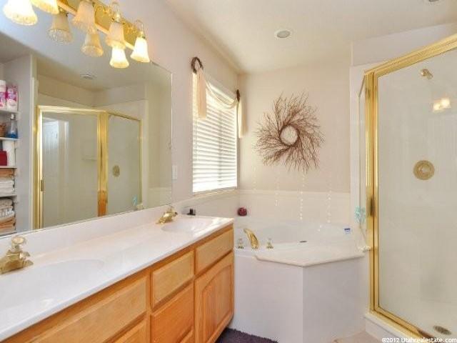 1602 Doral Dr, Syracuse, UT 84075 — photo 3