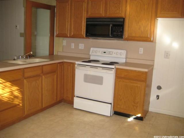 375 S 100 E, Bountiful, UT 84010 — photo 11
