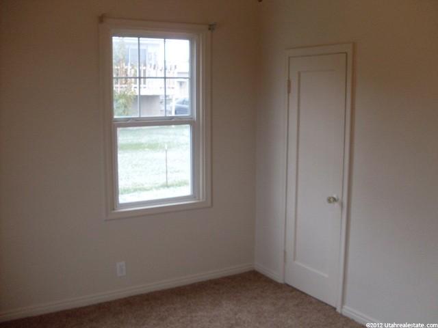 571 W 1800 N, Clinton, UT 84015 — photo 5