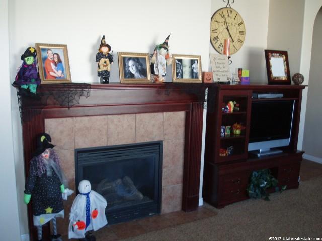4092 S 3425 W, West Haven, UT 84401 — photo 4