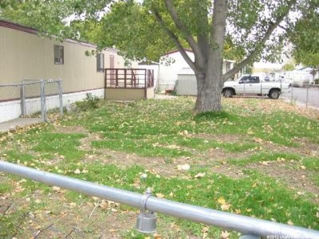 75 W 250 N #20, Clearfield, UT 84015 — photo 8
