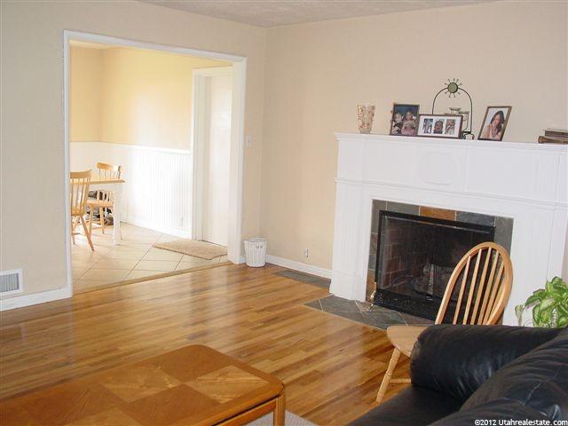 270 E Brentwood Cir, Bountiful, UT 84010 — photo 5