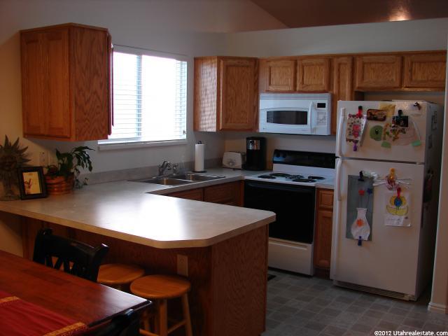 166 W 1875 N, North Ogden, UT 84414 — photo 4