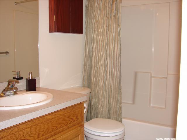 166 W 1875 N, North Ogden, UT 84414 — photo 10