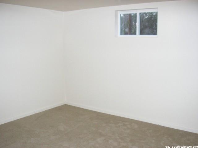 1111 E Center St, Springville, UT 84663 — photo 2