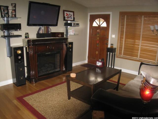 217 E 3100 S, Bountiful, UT 84010 — photo 2