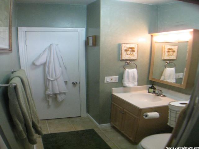 217 E 3100 S, Bountiful, UT 84010 — photo 5
