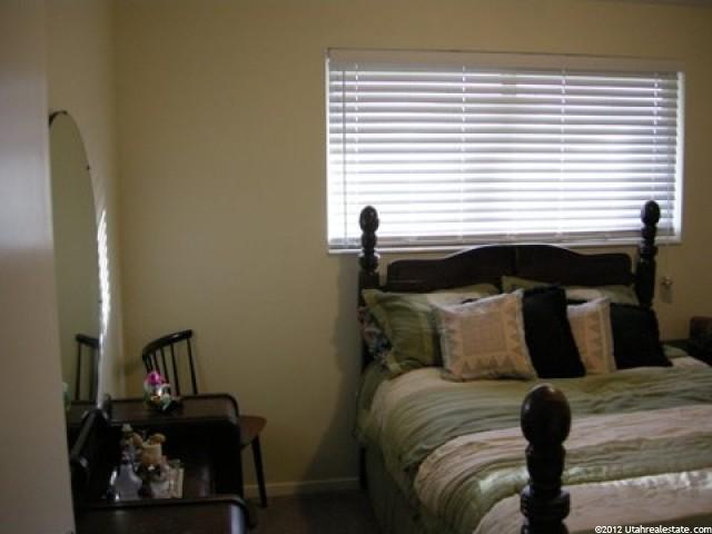 312 W 2250 N, Sunset, UT 84015 — photo 8