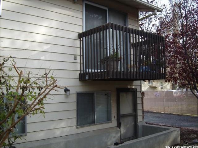 111 E Center St N #d-5, Clearfield, UT 84015 — photo 2