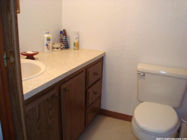 9048 E 6000 N, Lapoint, UT 84039 — photo 9