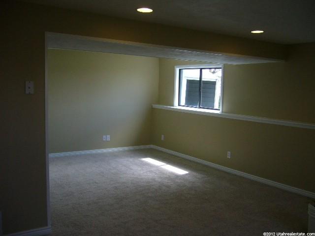 533 E 575 N, Ogden, UT 84404 — photo 10