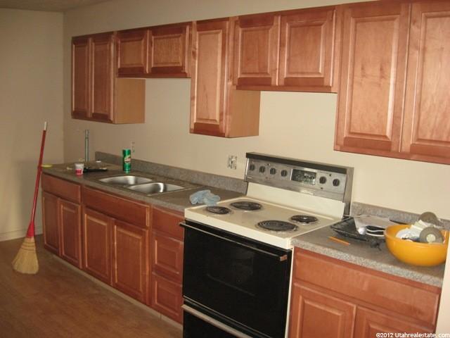 656 E 1050 N, Ogden, UT 84404 — photo 4