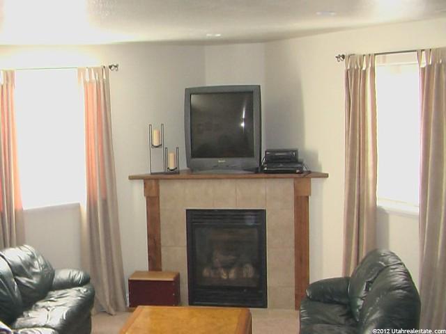 677 N 2475 W, Layton, UT 84041 — photo 6