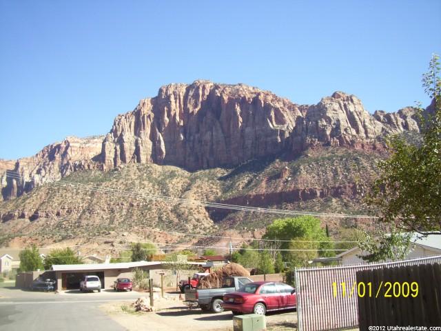926 S Foothill Ln, Springdale, UT 84767 — photo 2