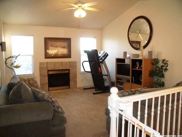 555 W 230 N, Layton, UT 84041 — photo 4