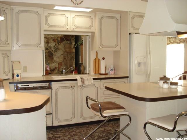 2153 Snoqualmie Dr, Layton, UT 84040 — photo 7