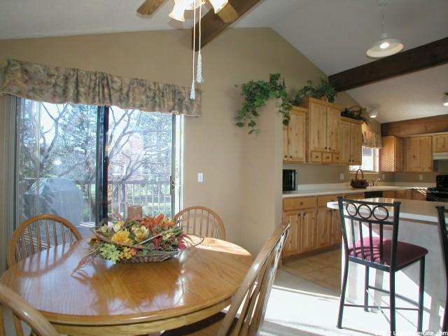 8618 Tracy Dr, Sandy, UT 84093 — photo 4