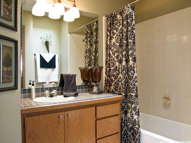 5213 S Spring Leaf Dr, Holladay, UT 84117 — photo 11
