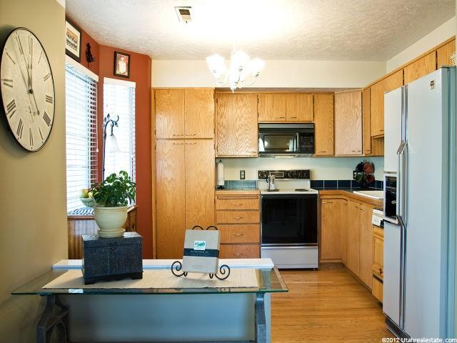 5213 S Spring Leaf Dr, Holladay, UT 84117 — photo 4