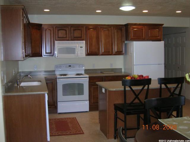 278 E 2230 N #16D, Logan, UT 84341 — photo 4