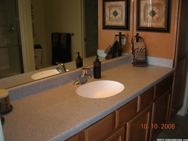 278 E 2230 N #C, Logan, UT 84341 — photo 6
