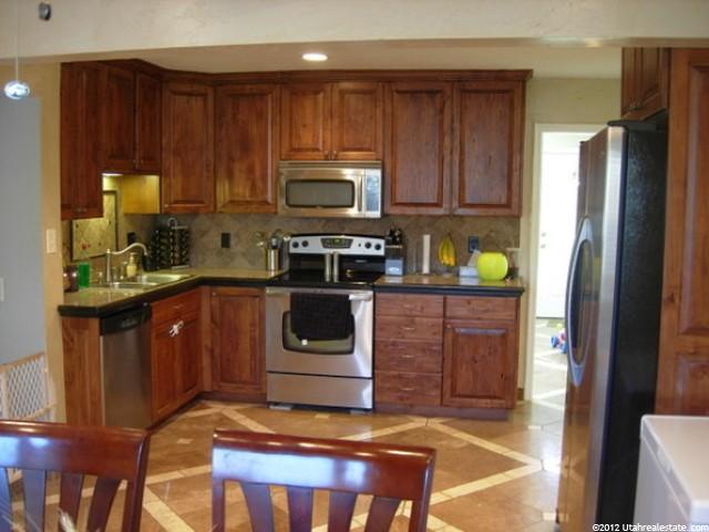 515 E 1200 N, Bountiful, UT 84010 — photo 2