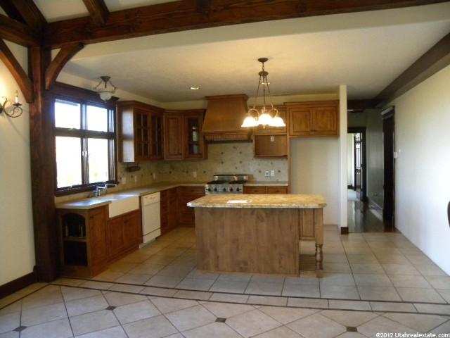 1215 Aspen Dr, Logan, UT 84341 — photo 7