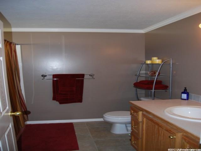 845 N 975 E, Ogden, UT 84404 — photo 7