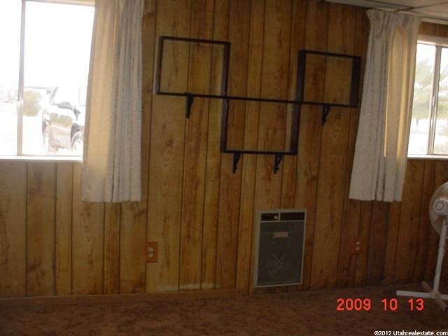 196 N 400 E, Enterprise, UT 84725 — photo 4